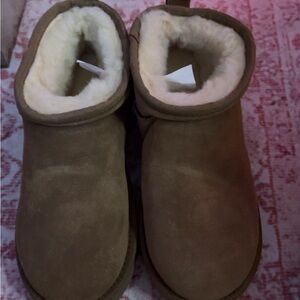 Ugg Ultra Mini